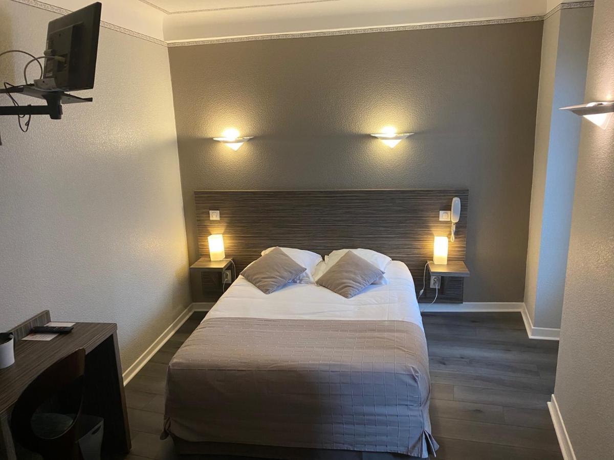 Hotel Cafe Les Fleurs Argeles-Gazost Ngoại thất bức ảnh
